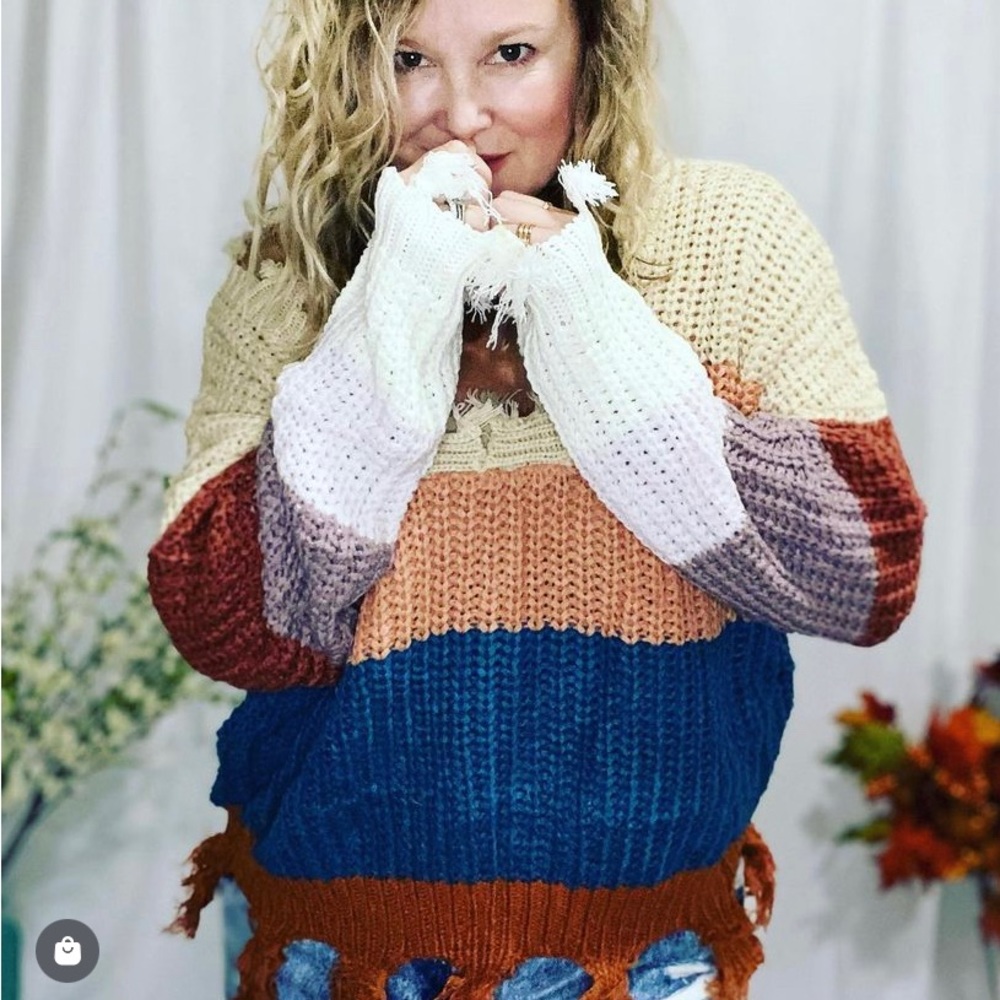 Super comfy distressed sweater